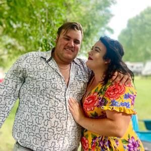 Meet your Posher, Sierra